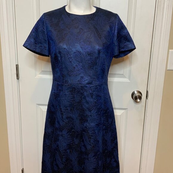 Hugo Boss Dargy Dark Blue Floral Jacquard Fit & Flare Dress, Size 6 - Picture 1 of 10